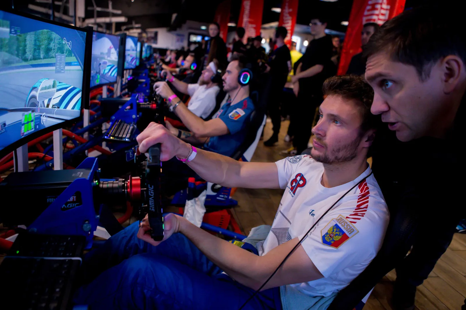 Академия SMP Esports — центр подготовки пилотов